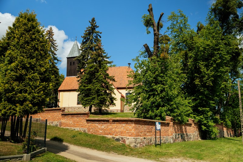 Kościół p.w. św. Michała Archanioła w Tymawie